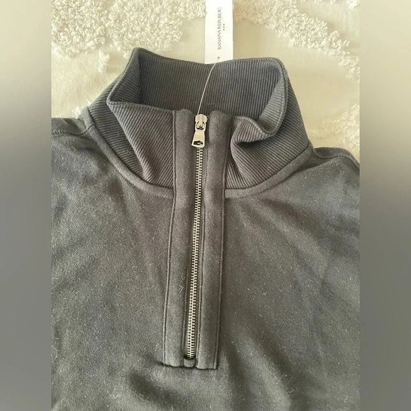 Banana Republic Half-Zip Pullover - Picture 3 of 6